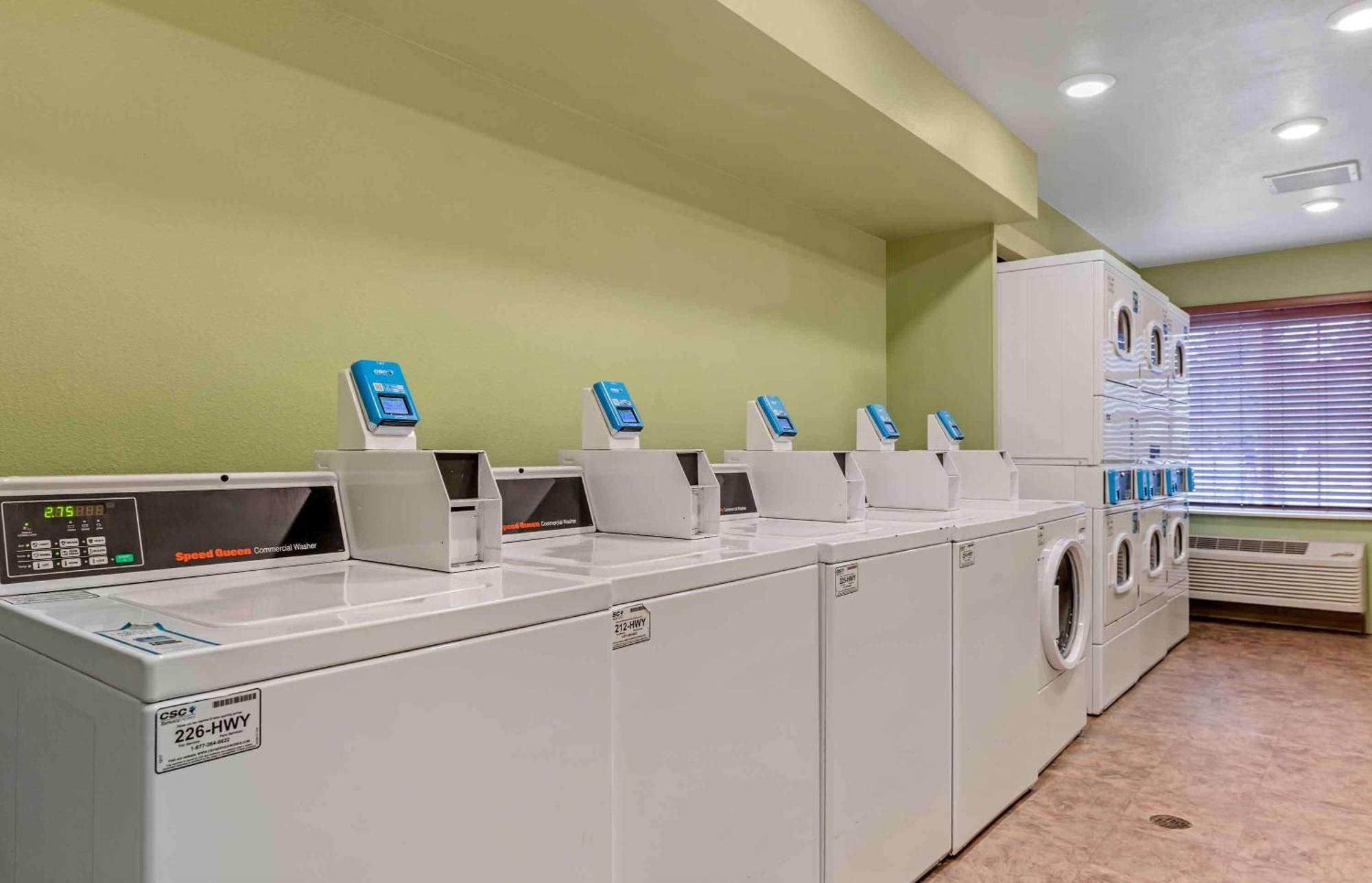Extended Stay America Select Suites - Indianapolis - Greenwood Ngoại thất bức ảnh