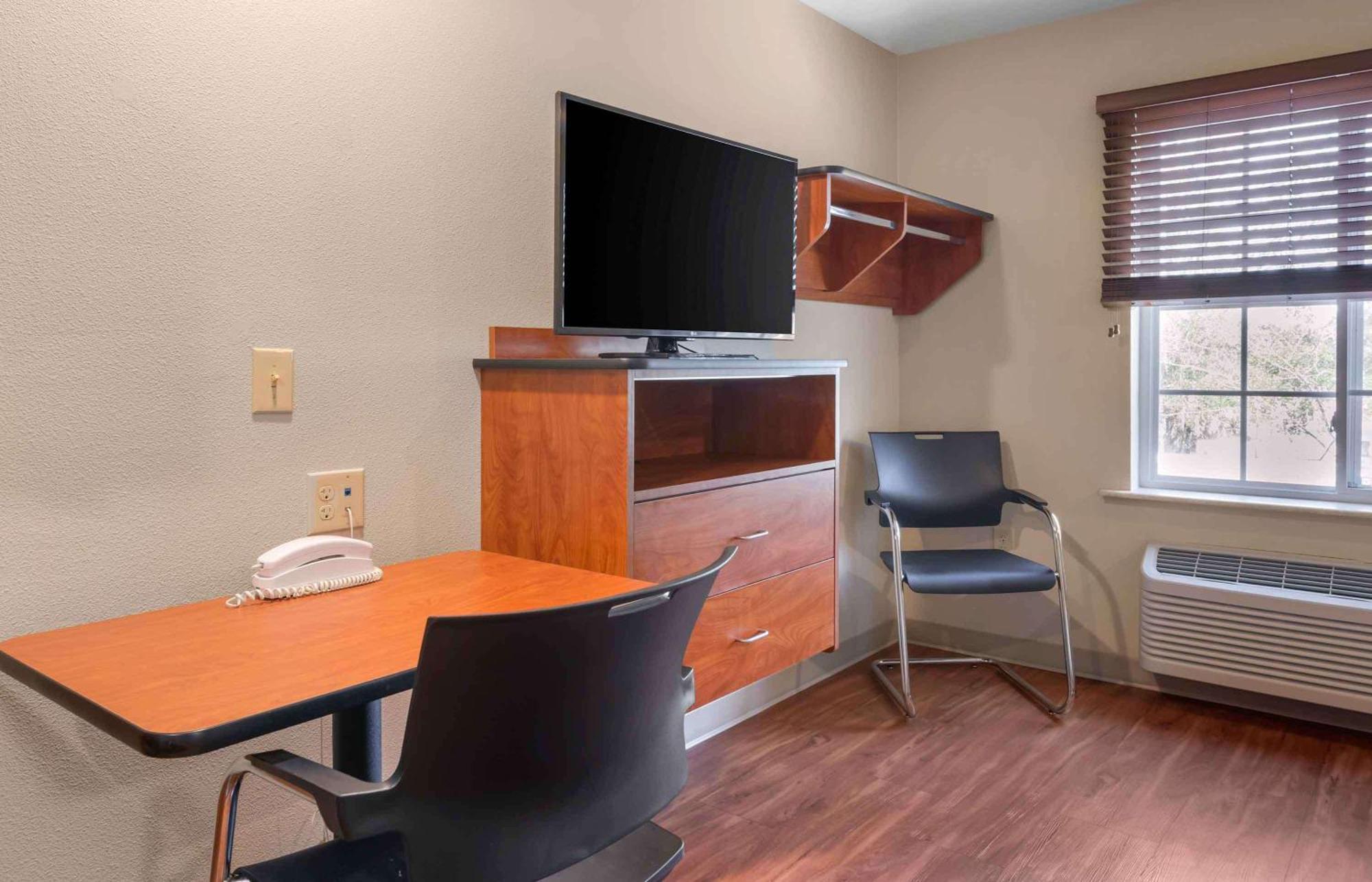 Extended Stay America Select Suites - Indianapolis - Greenwood Ngoại thất bức ảnh